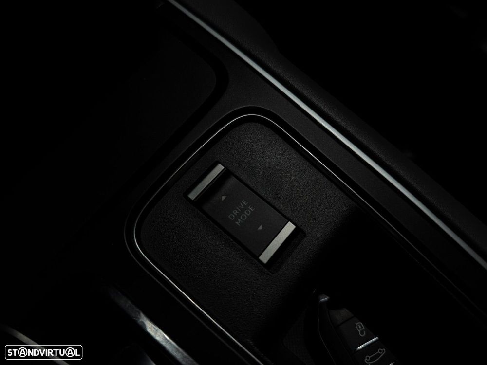 Citroën C5 Aircross 1.6 Hybrid Shine e-EAT8 - 36