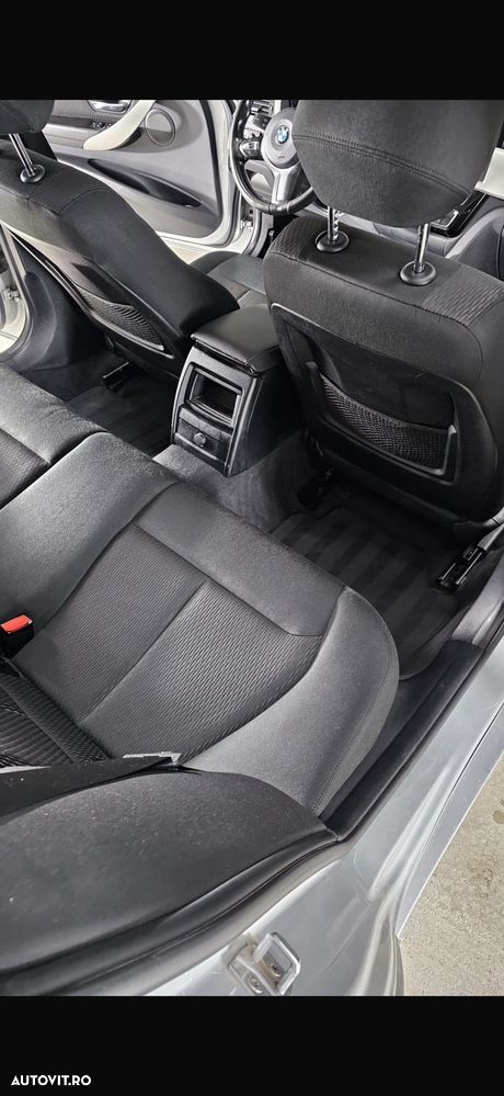 BMW Seria 3 320d Edition M Sport Shadow - 11