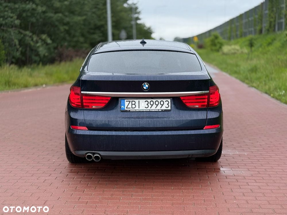 BMW 5GT - 37