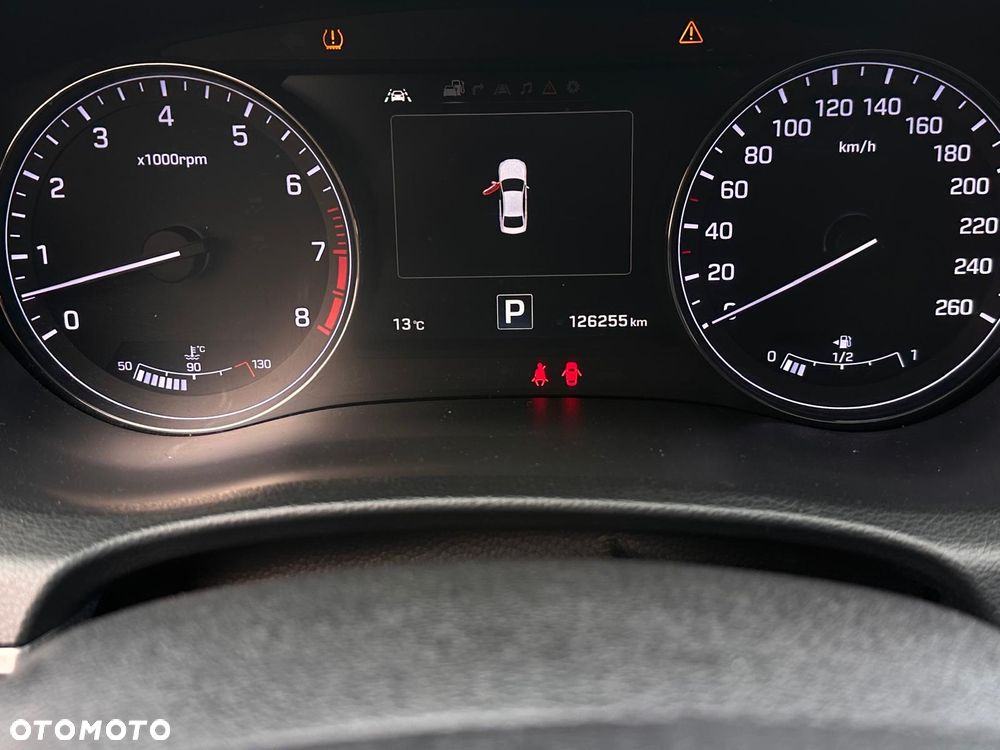Hyundai Genesis 3.8 V6 GDI - 16
