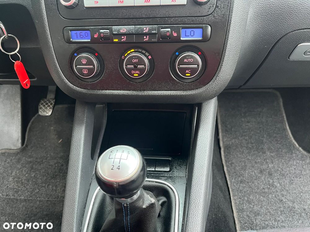 Volkswagen Golf 1.4 Tour - 29