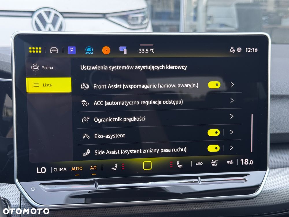 Volkswagen Golf 1.5 eTSI EVO Style DSG - 24