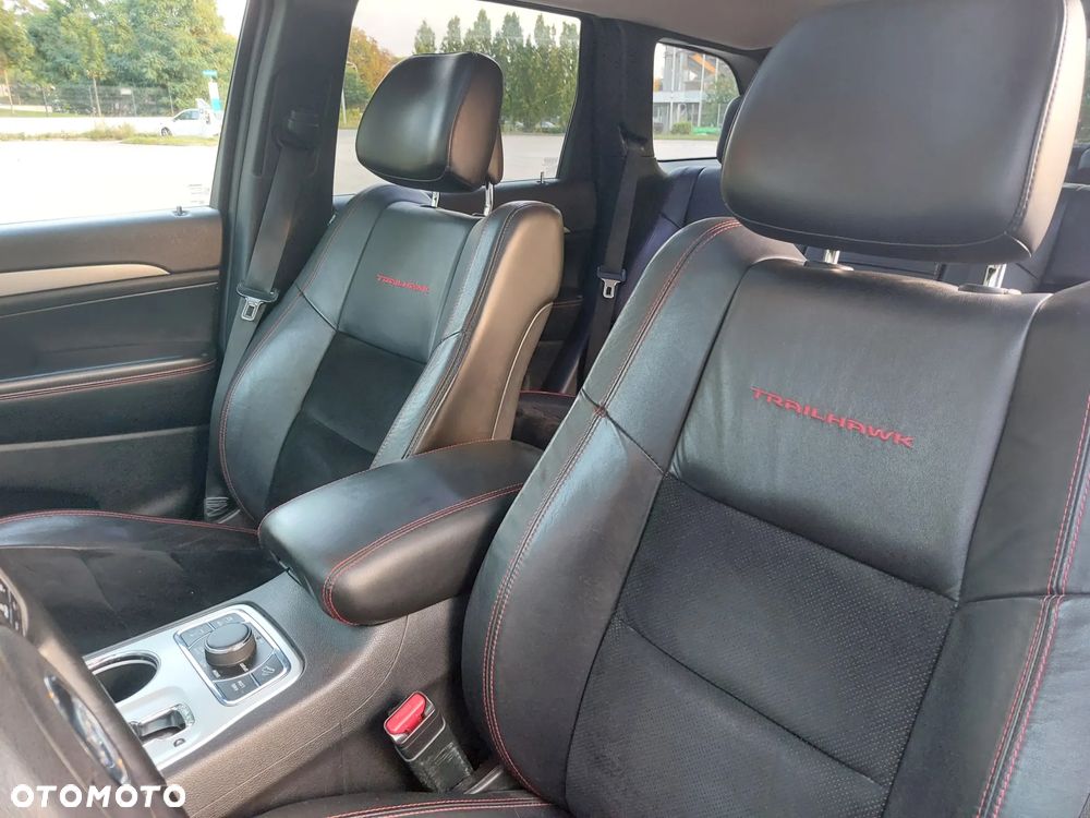Jeep Grand Cherokee - 5
