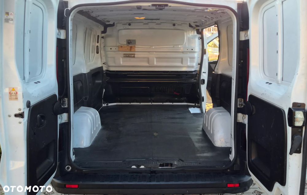 Renault Trafic L1H1 Klima Nawigacja - 6