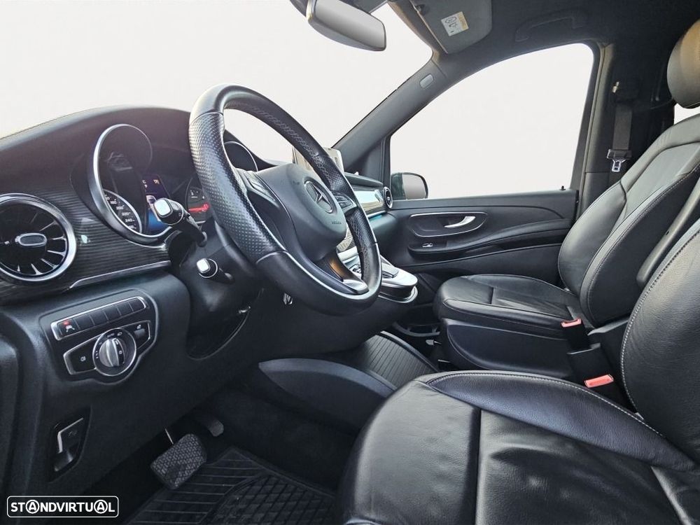 Mercedes-Benz V 300 d Longo Avantgarde - 11