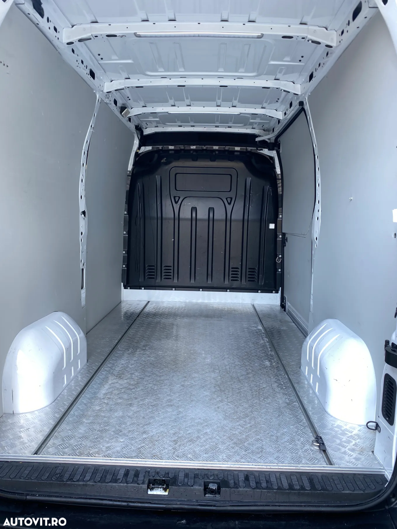 Opel Movano DCI145 L2H2 - 16