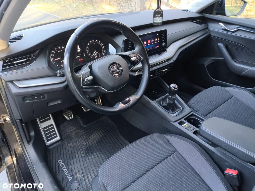 Skoda Octavia 2.0 TDI Ambition - 18