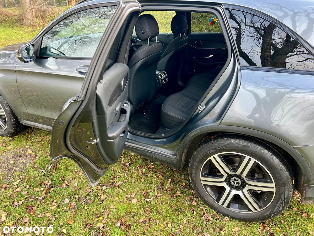 Mercedes-Benz GLC 220 d 4-Matic - 11