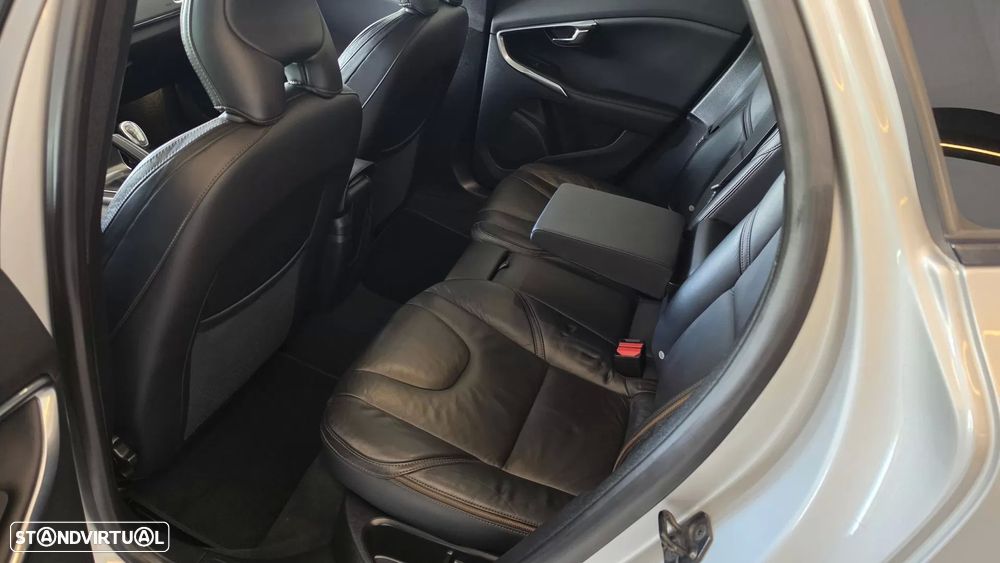 Volvo V40 Cross Country 1.6 D2 Summum - 46