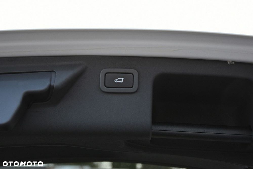 Land Rover Discovery Sport - 40