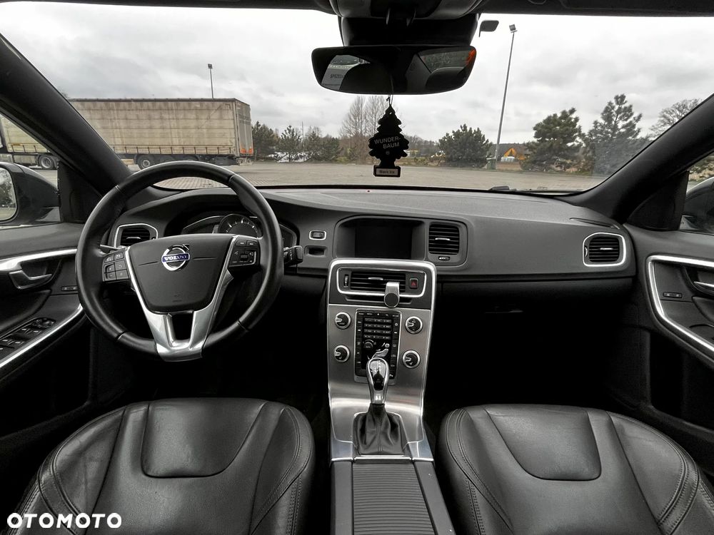 Volvo S60 Cross Country D4 Geartronic Summum - 22