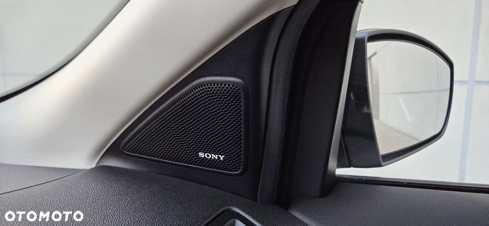 Ford Kuga 1.5 EcoBoost 2x4 Titanium - 24