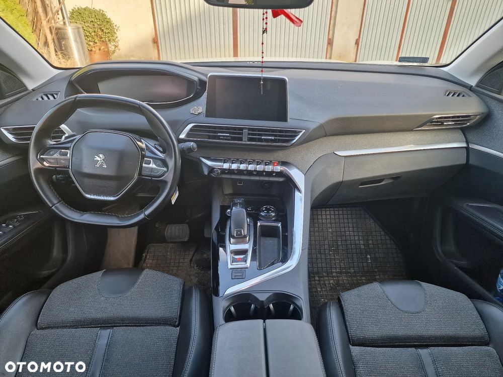 Peugeot 5008 1.5 BlueHDi Allure Pack S&S EAT8 - 9