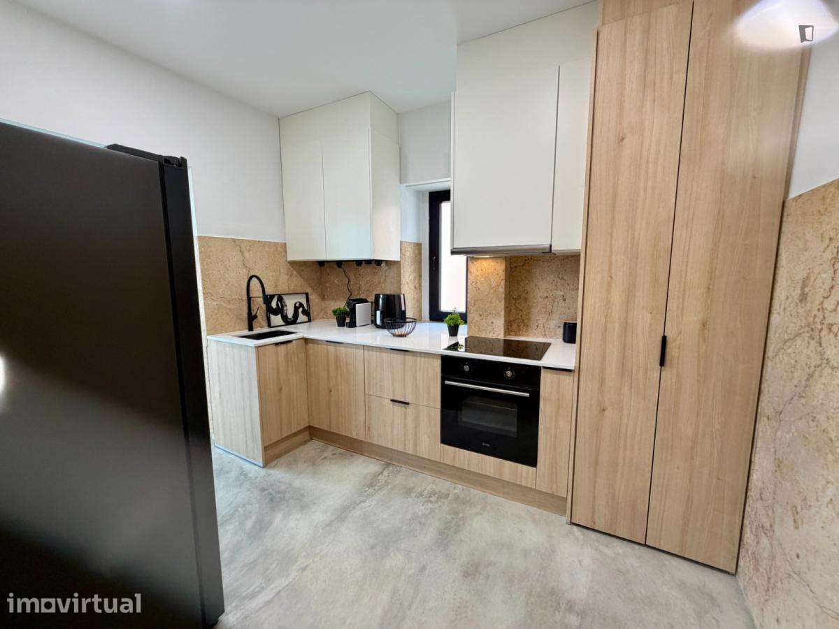 Quarto - localizado em Montes Claros Coimbra - Grande imagem: 2/27
