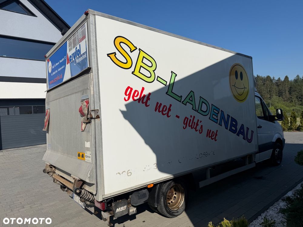 Mercedes-Benz Sprinter - 11