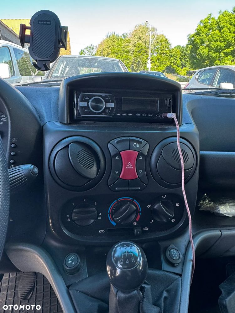 Fiat Doblo - 8