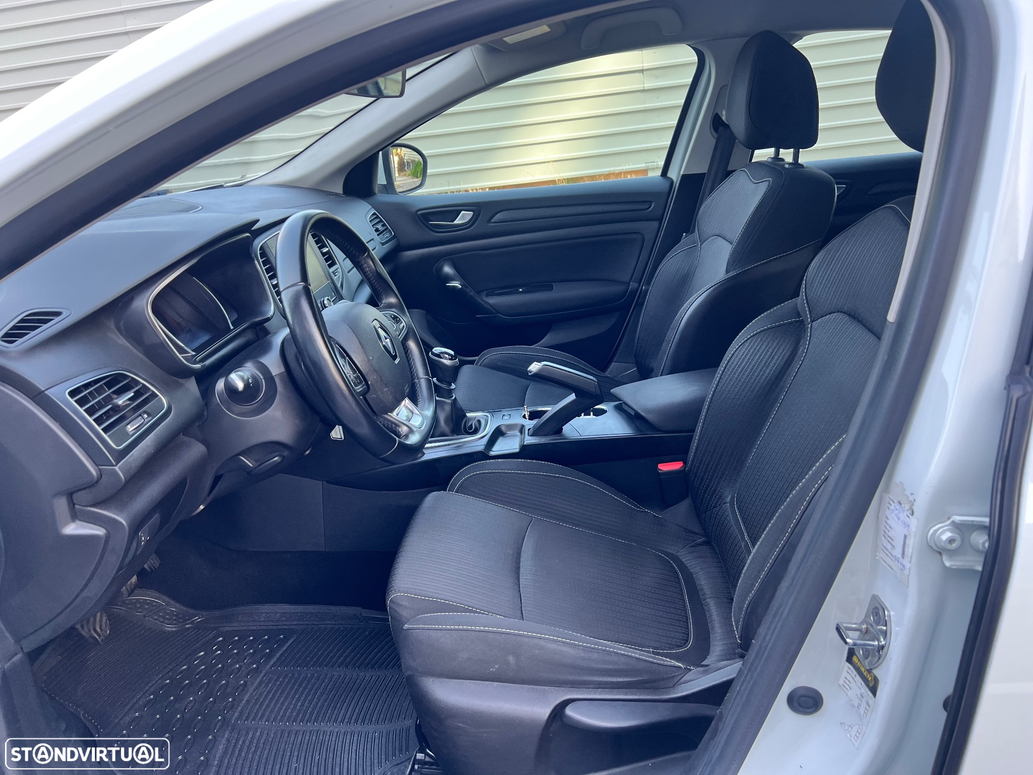 Renault Mégane Sport Tourer 1.5 Blue dCi Limited - 14