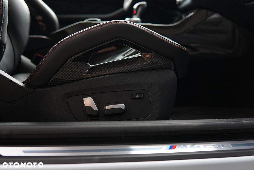 BMW M4 CSL sport - 38