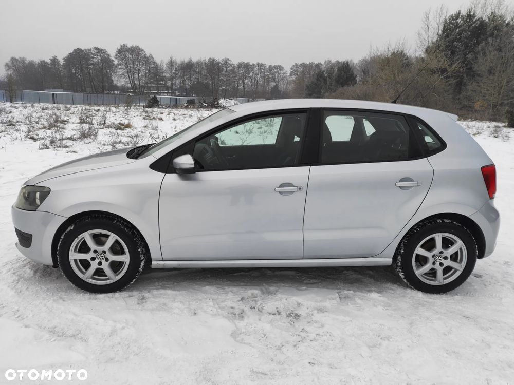 Volkswagen Polo 1.4 16V Trendline - 8