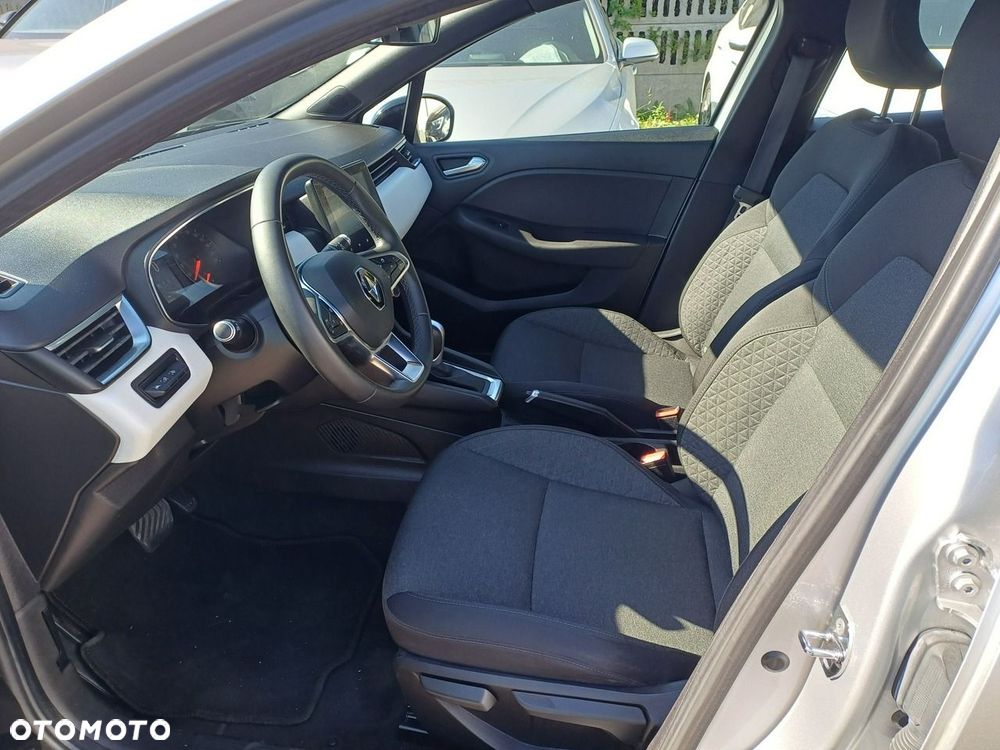 Renault Clio - 15