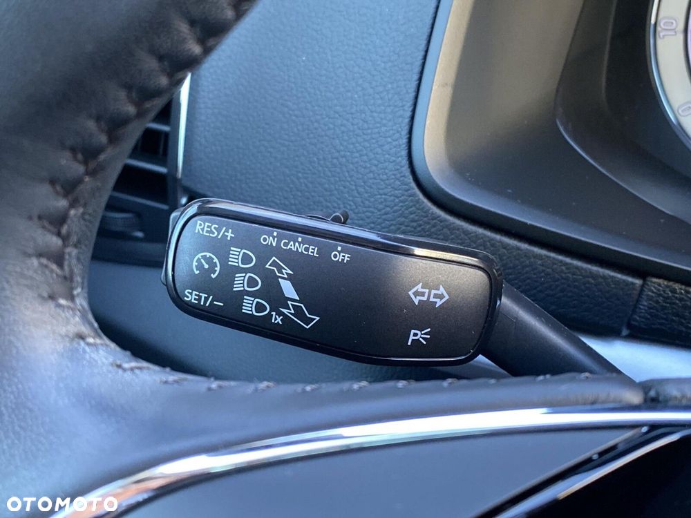 Skoda Karoq 1.5 TSI ACT 4x2 Ambition - 27