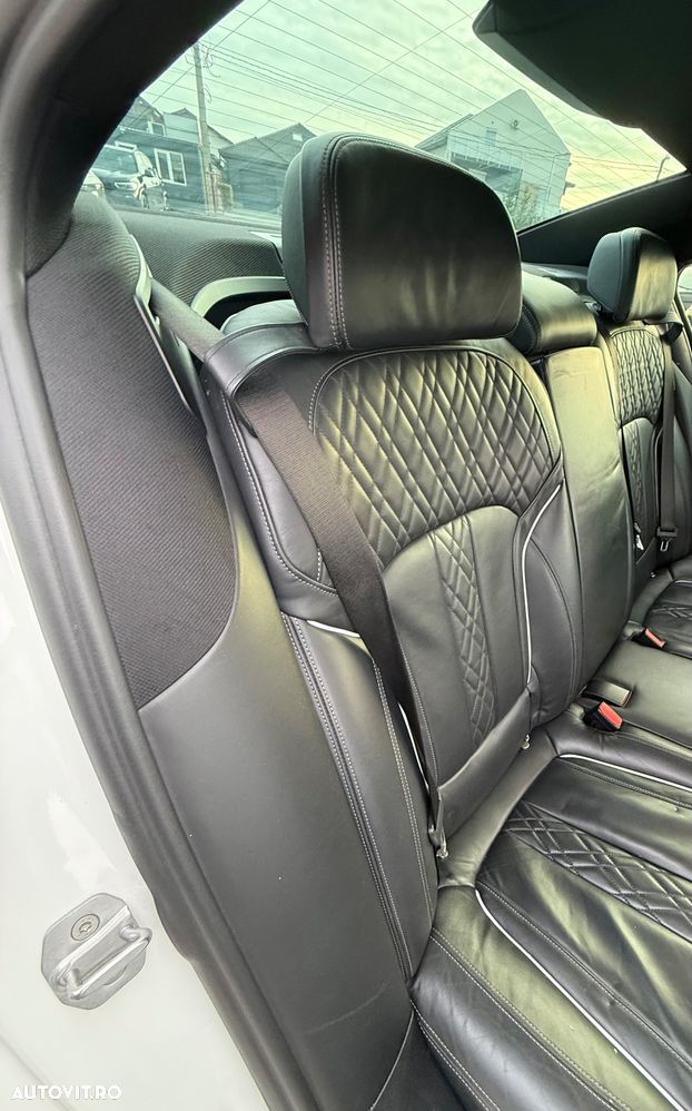 BMW Seria 7 740d xDrive - 17
