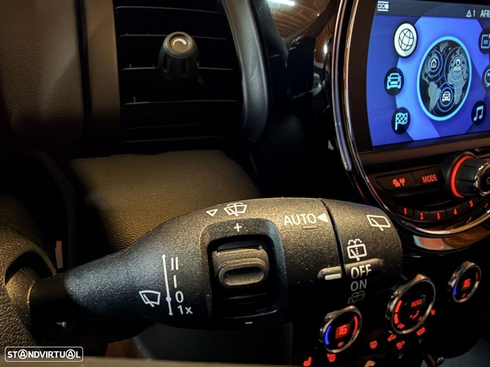 MINI 3 Portas One Sport Edition - 19