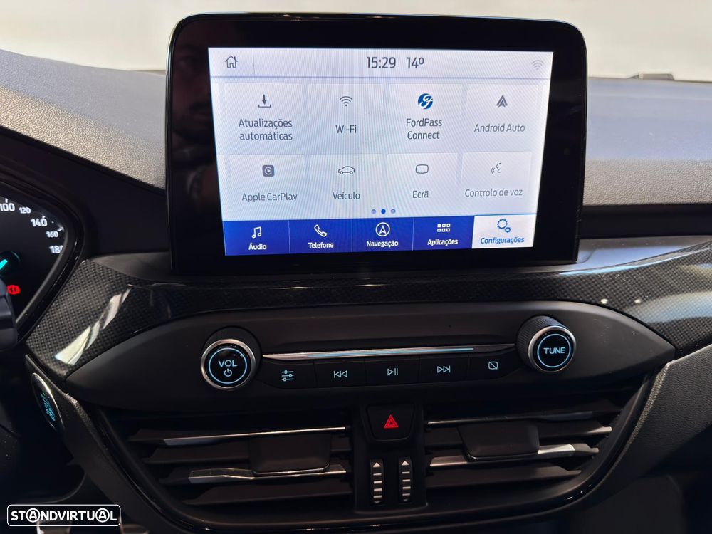 Ford Focus 1.0 EcoBoost MHEV ST-Line - 26