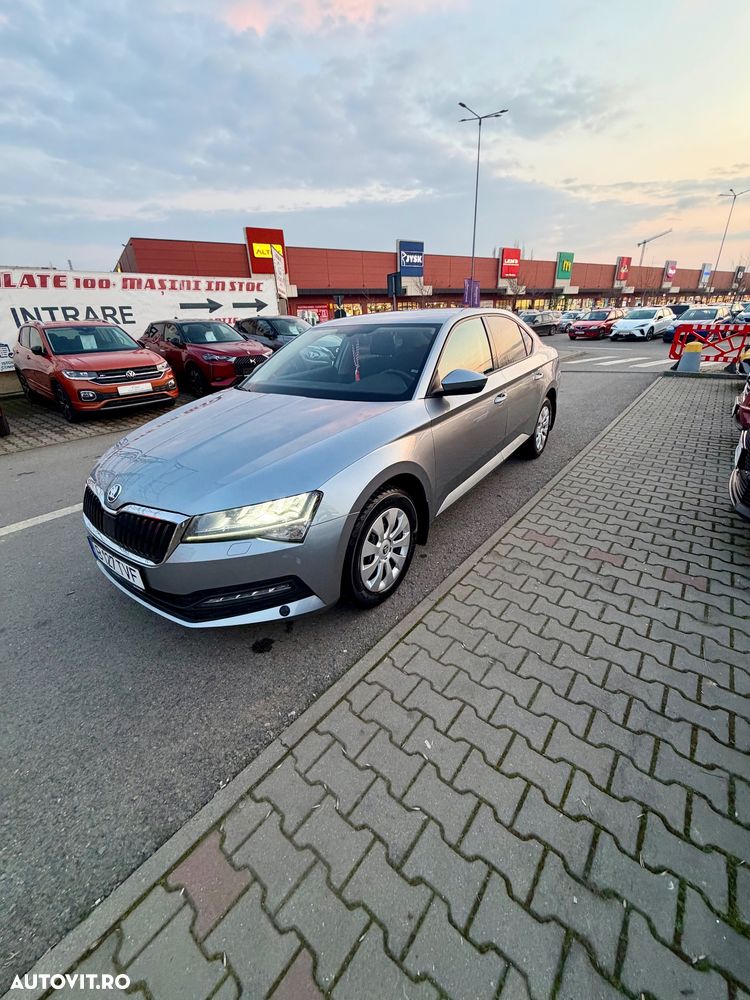 Skoda Superb 2.0 TDI 4x4 DSG Premium Edition - 2