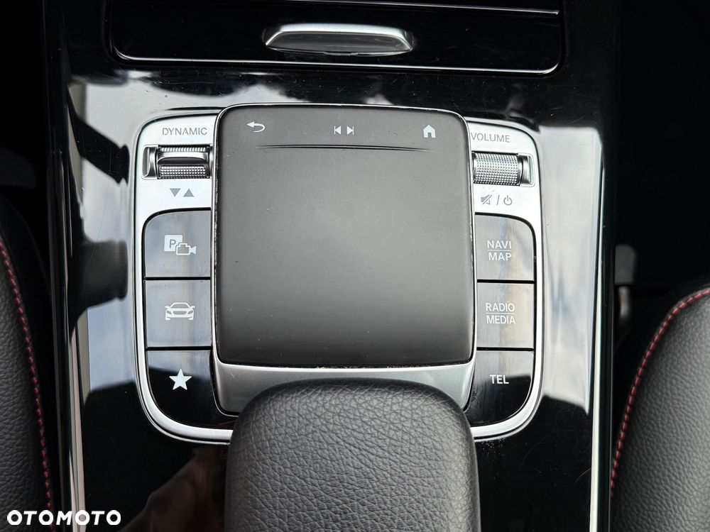 Mercedes-Benz Klasa A 200 AMG Line 7G-DCT - 36