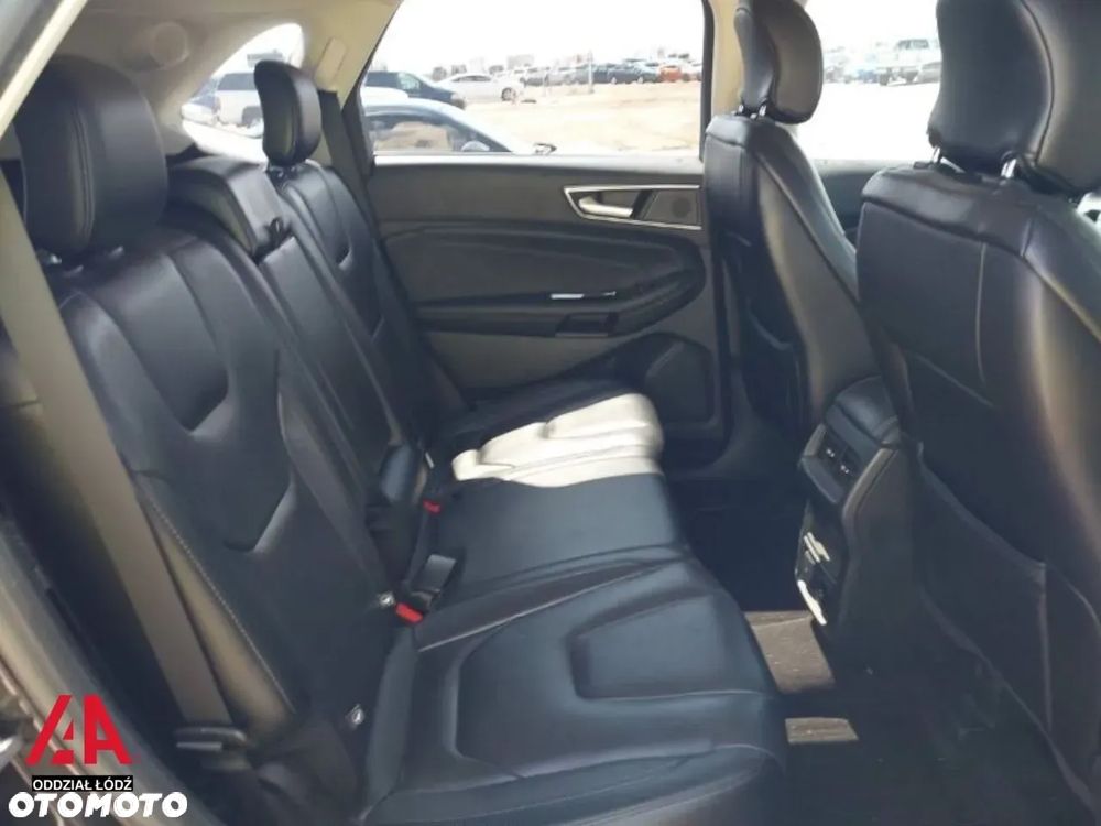 Ford Edge - 7