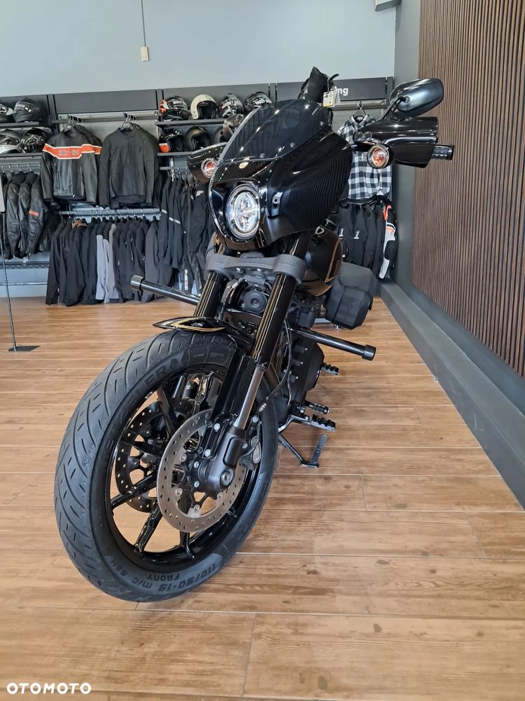 Harley-Davidson Softail Low Rider - 4