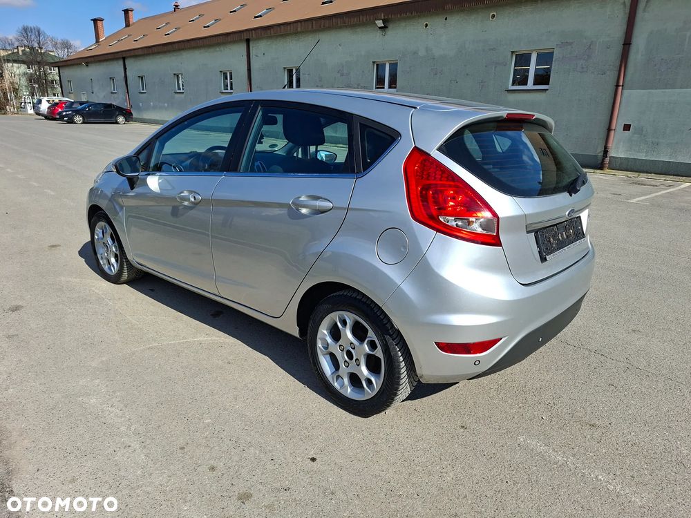 Ford Fiesta 1.4 Autom Trend - 6