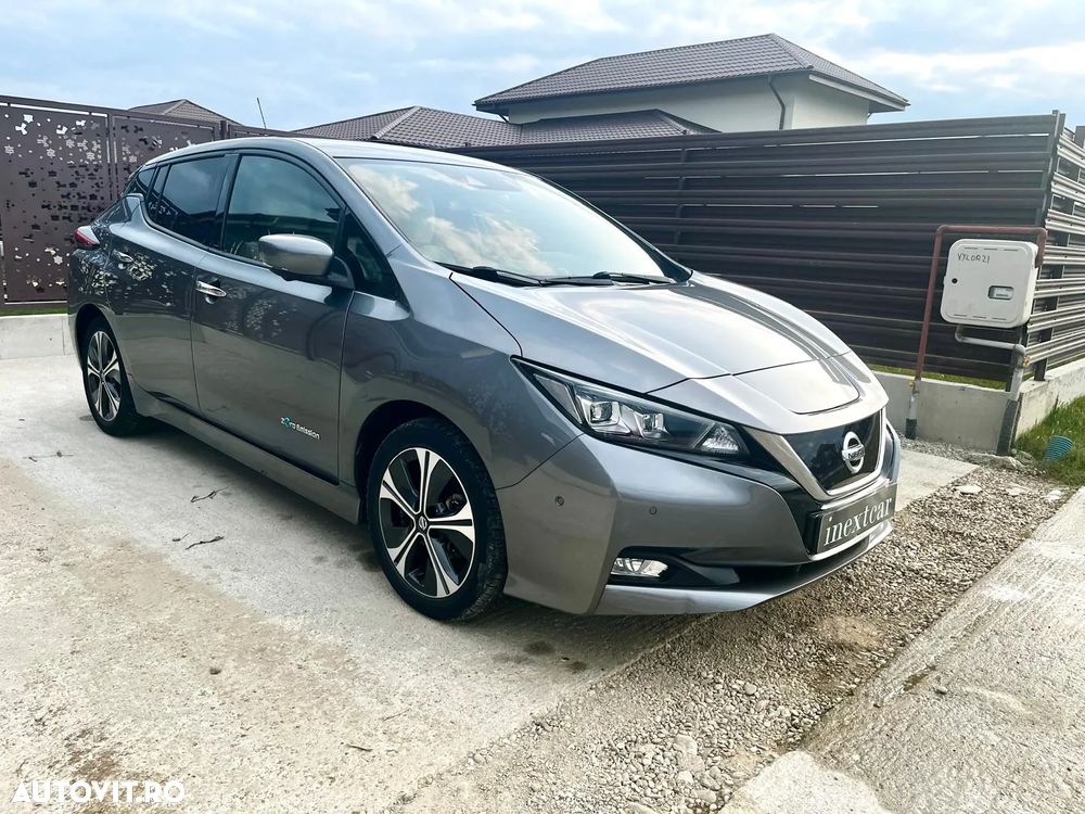 Nissan LEAF 40 kWh Tekna - 2