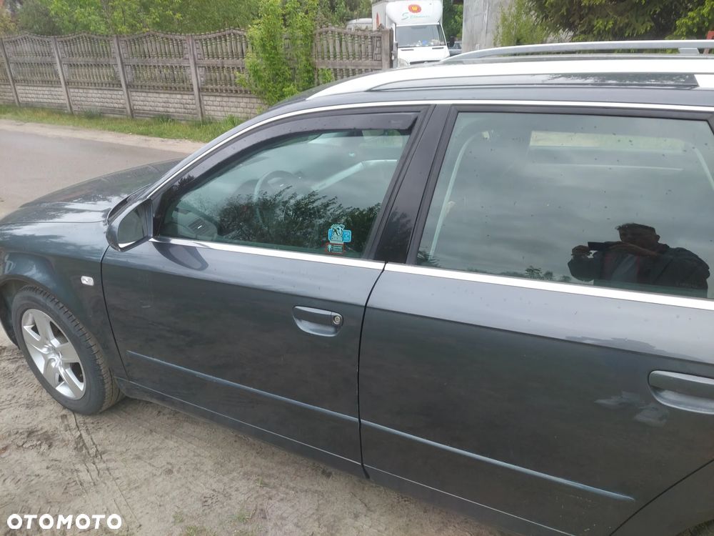 Audi A4 Avant 1.8 T quattro - 19