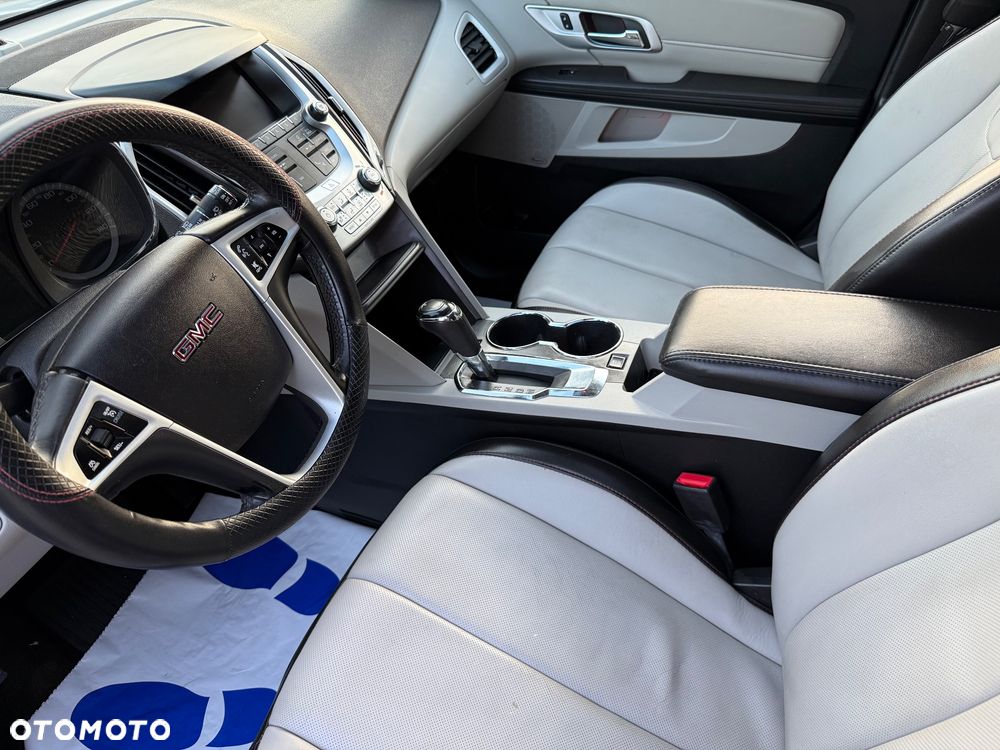 GMC Terrain - 24