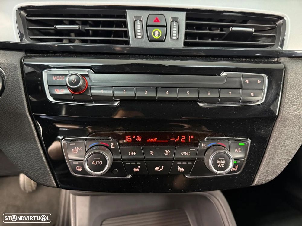 BMW X1 18 d sDrive - 7