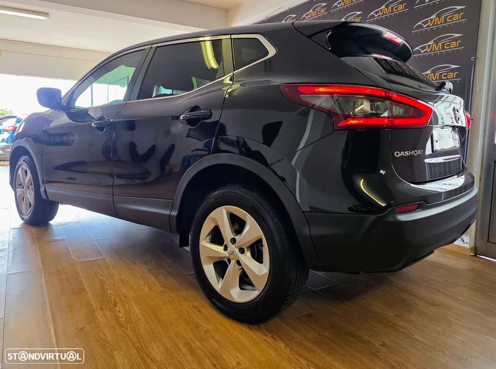 Nissan Qashqai 1.5 dCi N-Connecta - 9