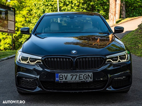 BMW Seria 5 530d xDrive AT - 15
