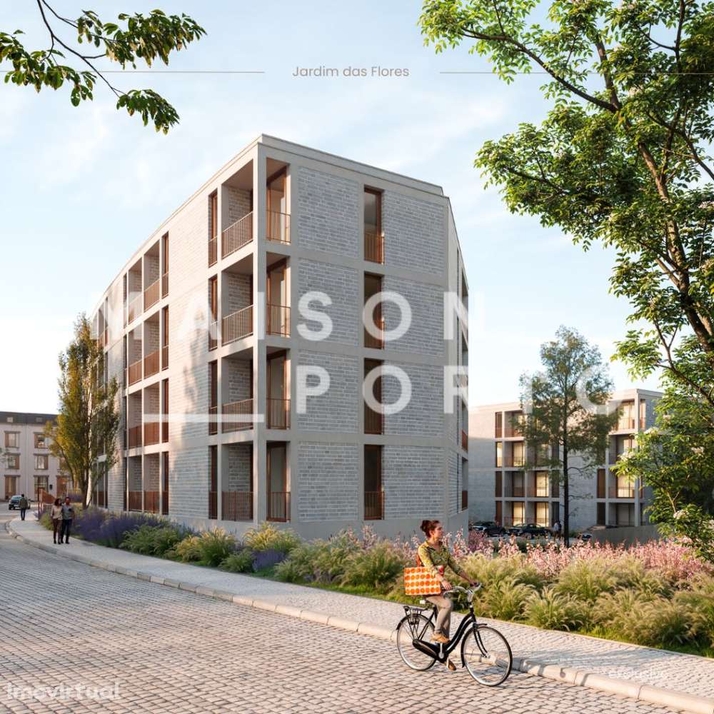 Apartamento T2 com Varanda e Estacionamento próximo a Sto Ovídeo - Grande imagem: 3/31