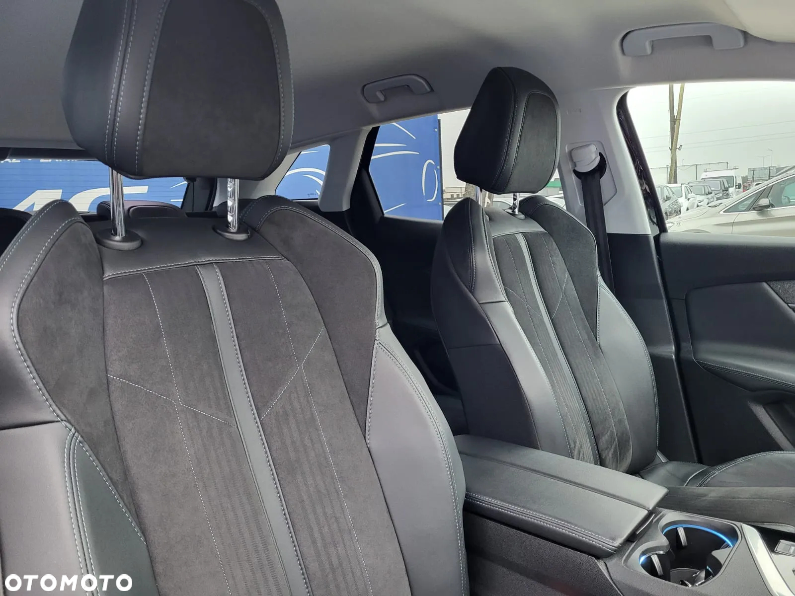 Peugeot 3008 PureTech 180 Stop & Start GPF EAT8 Crossway - 19