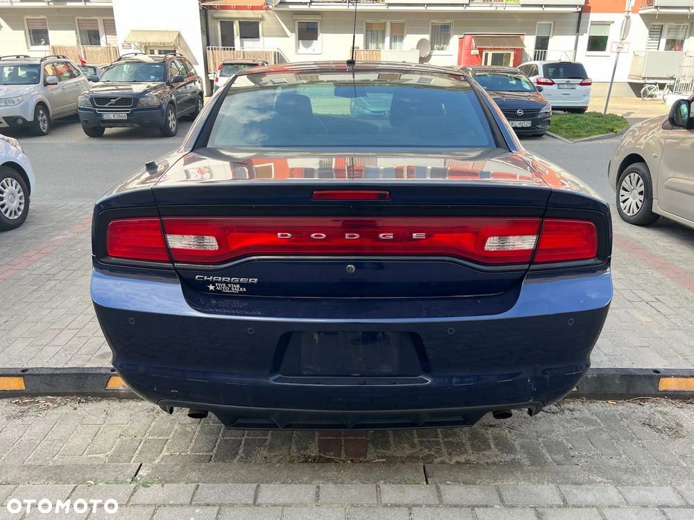 Dodge Charger 5.7 V8 RT - 7