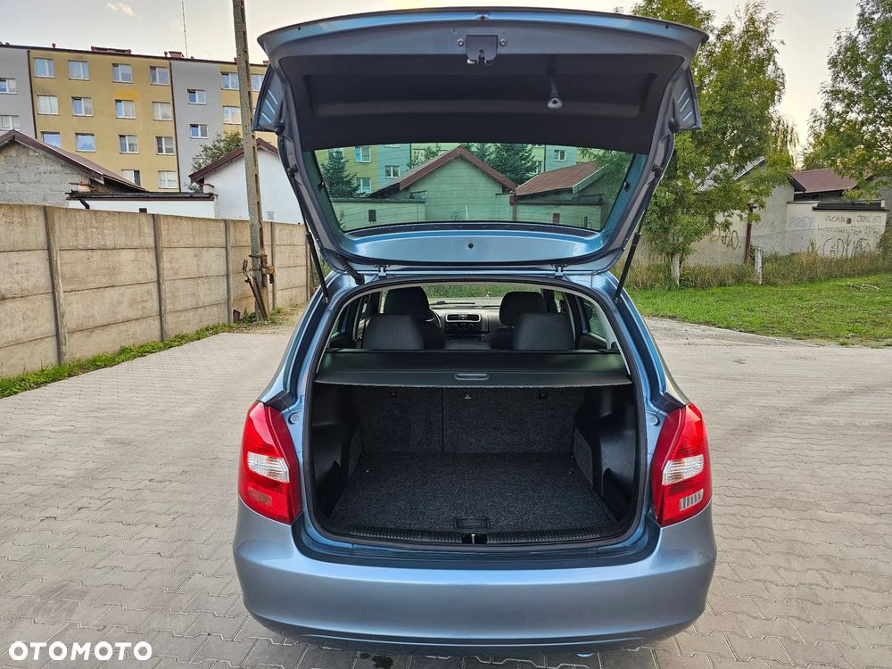 Skoda Fabia 1.4 16V Style - 14