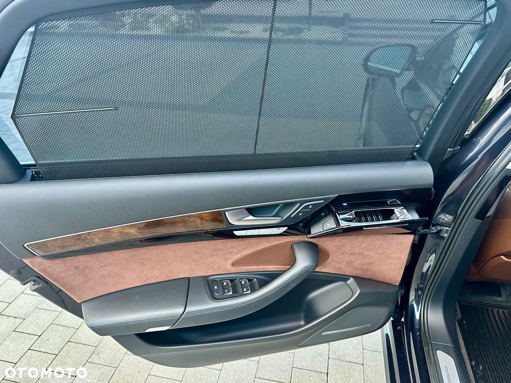 Audi A8 L 55 TFSI quattro tiptronic - 31