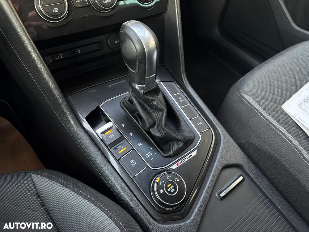 Volkswagen Tiguan 2.0 TDI SCR 4MOTION BlueMotion Technology Comfortline - 25