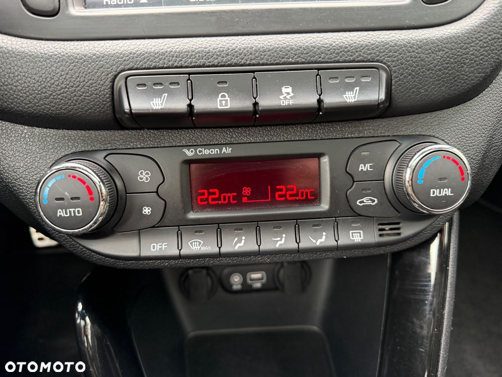 Kia Ceed 1.6 CRDi 136 ISG GT Line - 27