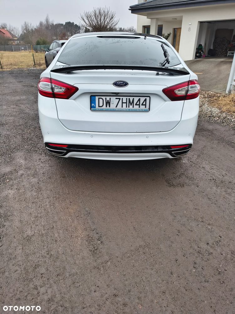 Ford Mondeo 2.0 TDCi Titanium PowerShift - 5