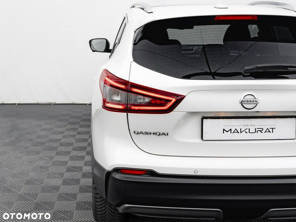 Nissan Qashqai 1.3 DIG-T N-Connecta DCT - 12