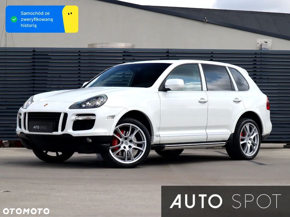 Porsche Cayenne - 1