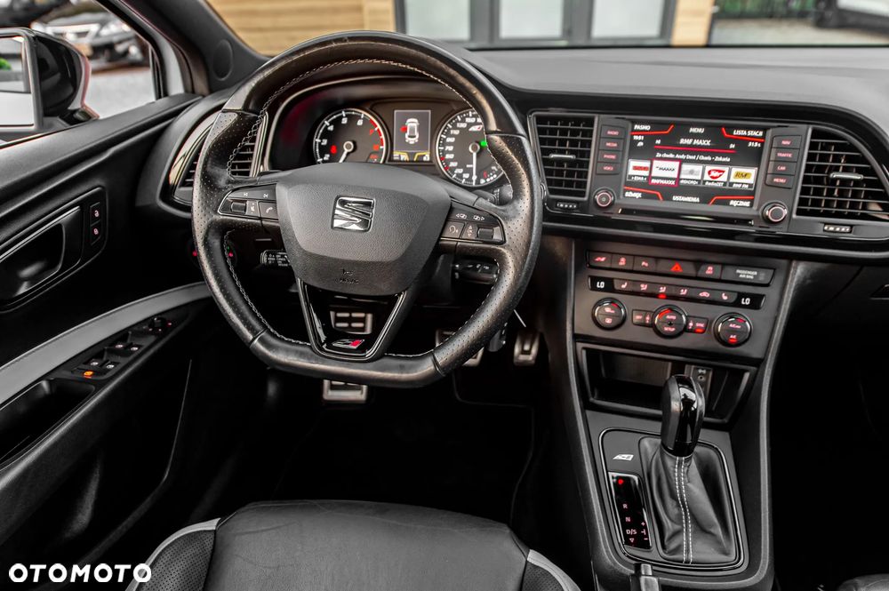 Seat Leon Sportstourer 2.0 TSI Cupra S&S 280 DSG - 24